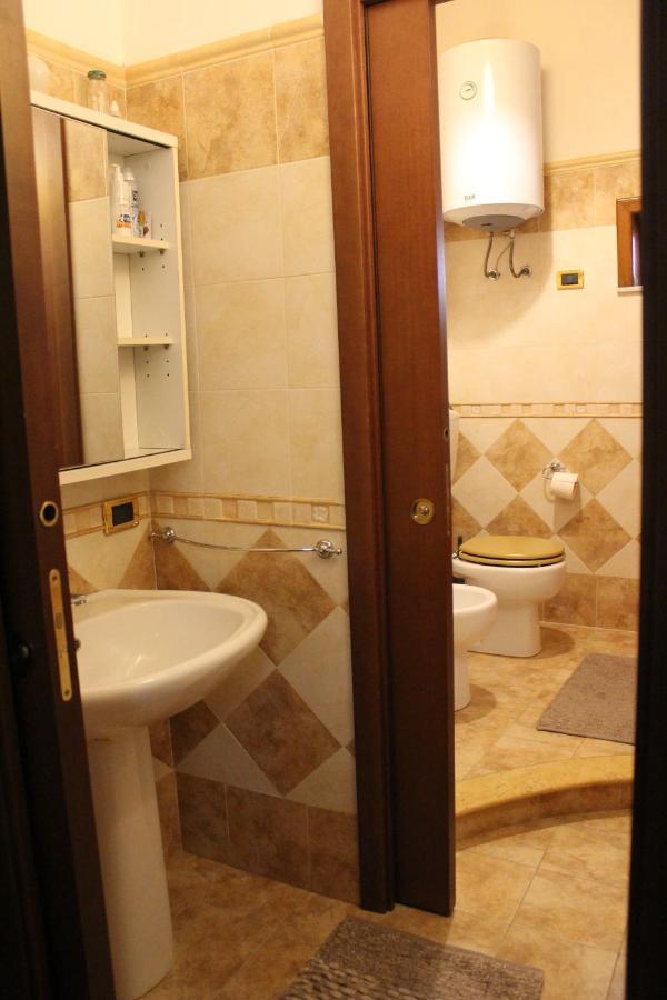 פלרמו Nimia Casa Vacanze מראה חיצוני תמונה